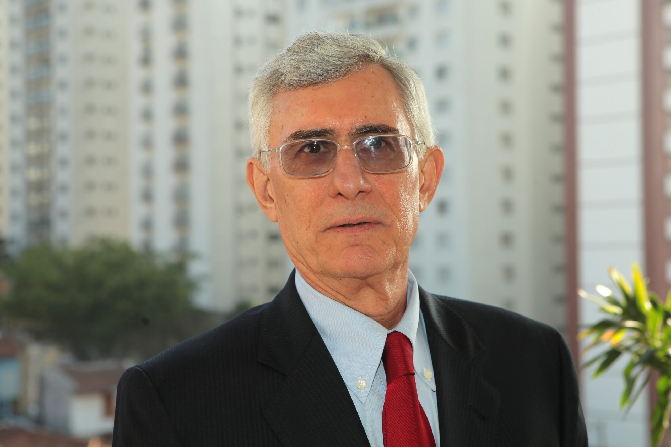 Nelson Eizirik