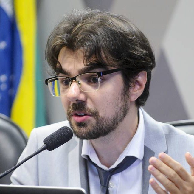 Guilherme Santos Mello
