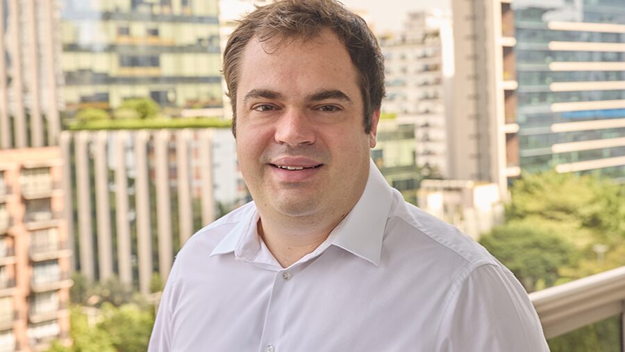 Emmanuil G Inglesis, CFO da Avenue